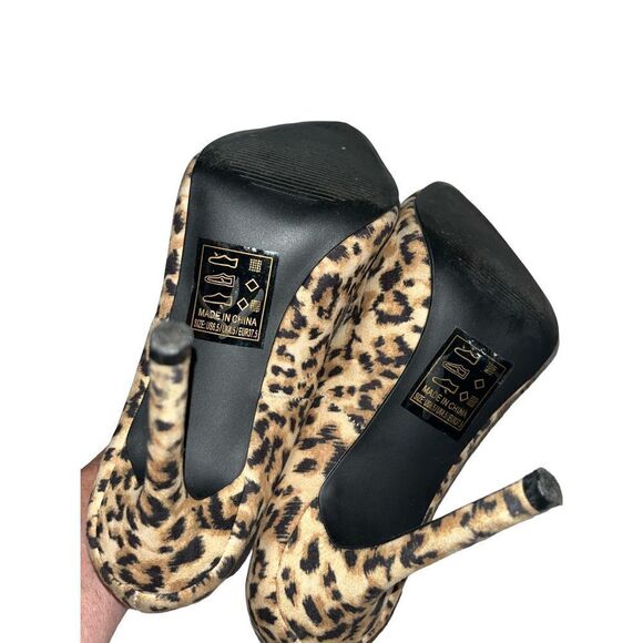 Qupid animal print pointed toe stiletto heels 6.5 - Picture 5 of 6